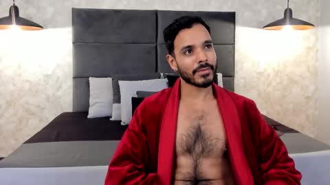 miguelsanfrancisco online show from December 2025 07:01:02 PM