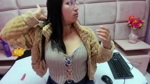 Miha online show from September 2025 03:07:02 AM