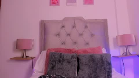 miia_coopper01 online show from July 2026 12:03:02 PM