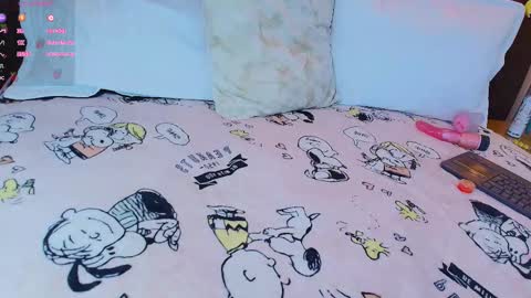 Miia Paris online show from March 2026 08:19:01 AM