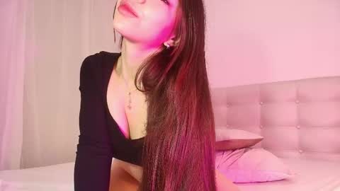 miia_rose12 online show from May 2026 12:35:01 PM