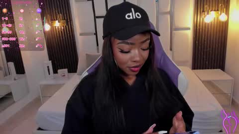 Snapshot of miia_schwarz chatting on October 2025 01:54:01 PM Miia Schwarz online show from October 2025 01:54:01 PM