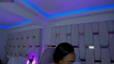 Snapshot of miia_schwarz chatting on March 2026 10:14:01 PM Miia Schwarz online show from March 2026 10:14:01 PM