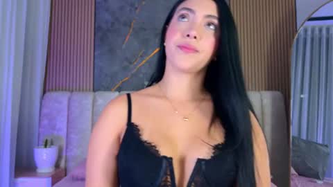 miia scoott  online show from June 2026 11:59:02 AM
