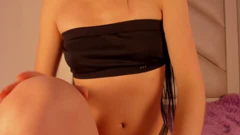 Mia online show from June 2026 12:36:02 PM