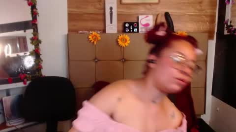 miia online show from November 2025 06:52:01 PM