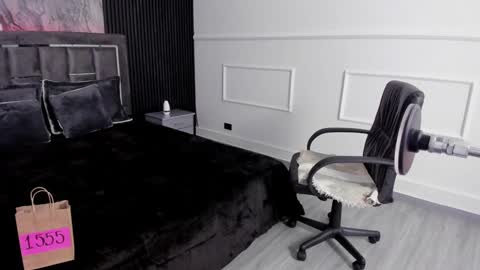 Snapshot of miiaamonroee chatting on January 2025 03:30:02 AM Mia Monroe online show from January 2025 03:30:02 AM