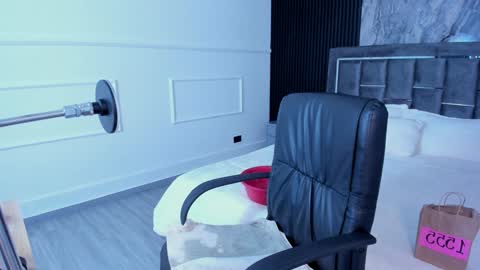 Snapshot of miiaamonroee chatting on February 2025 08:02:02 PM Mia Monroe online show from February 2025 08:02:02 PM