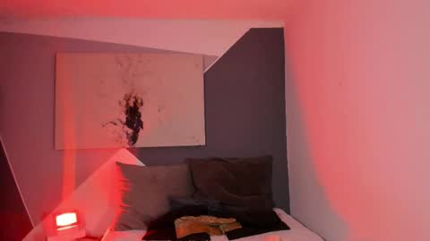 Snapshot of miiaawallace chatting on November 2025 10:30:01 PM miiaawallace online show from November 2025 10:30:01 PM