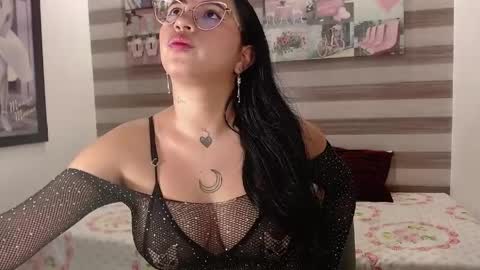 Emma  online show from April 2026 12:28:01 PM