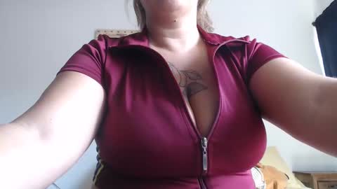 Miilu74 online show from January 2025 07:06:02 PM