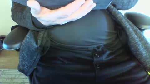 mik online show from February 2025 10:58:02 AM