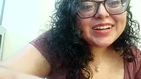 Snapshot of mika7747 chatting on November 2025 10:32:02 PM mika7747 online show from November 2025 10:32:02 PM