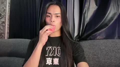 mika_pedersen online show from June 2026 05:17:02 PM