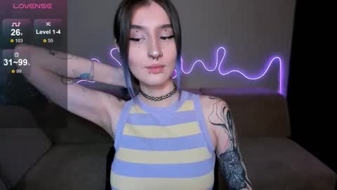 Snapshot of mika_reid chatting on October 2025 05:53:02 AM Mika online show from October 2025 05:53:02 AM