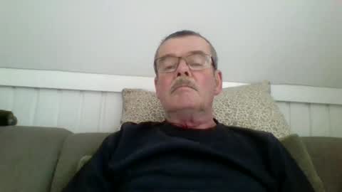 Snapshot of mikael42 chatting on April 2026 12:53:02 PM mikael42 online show from April 2026 12:53:02 PM