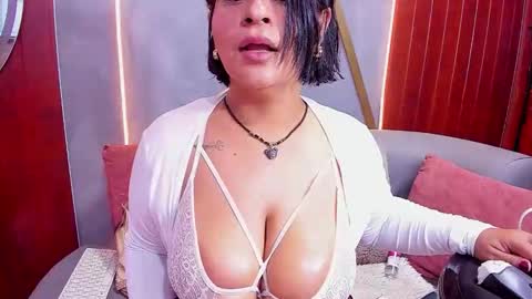 Mikaela Lust online show from April 2026 02:12:02 PM