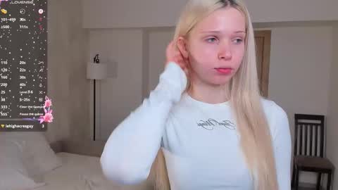 Snapshot of mikaelataron chatting on February 2026 08:51:02 PM Angel girl online show from February 2026 08:51:02 PM