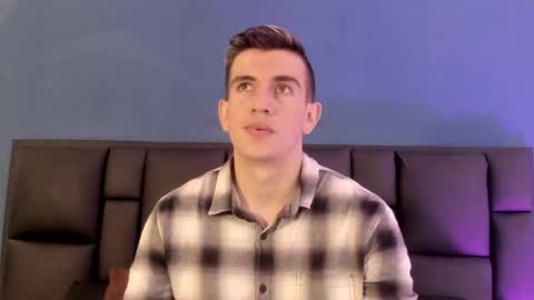 mikael online show from February 2026 02:07:03 AM