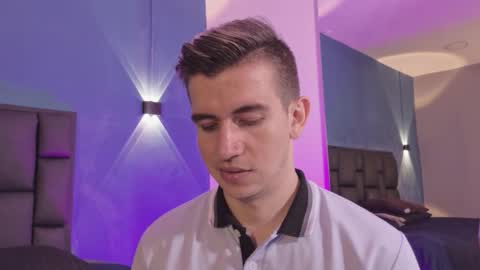 mikael online show from March 2026 04:07:02 AM