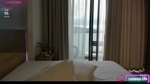 Snapshot of mikakimura chatting on December 2024 03:38:02 AM Miko now i live in Vietnam online show from December 2024 03:38:02 AM