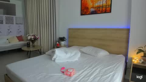 Snapshot of mikakimura chatting on January 2025 05:19:02 AM Miko now i live in Vietnam online show from January 2025 05:19:02 AM