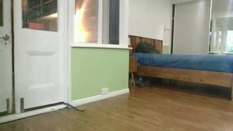 Snapshot of mikal702912 chatting on March 2026 08:27:02 AM mikal702912 online show from March 2026 08:27:02 AM