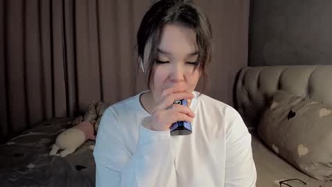 Snapshot of mikasssu chatting on January 2025 01:00:01 PM mikasssu online show from January 2025 01:00:01 PM