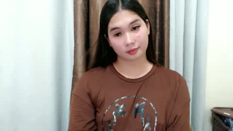 Kyla online show from November 2025 01:06:01 AM