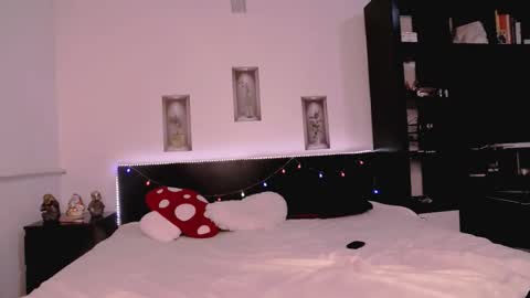 mikaylaraven online show from December 2025 04:19:02 AM