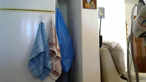 mike26051 online show from December 2024 12:17:02 PM