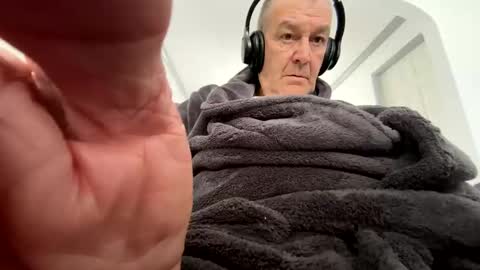 mike26051 online show from February 2025 12:25:02 PM