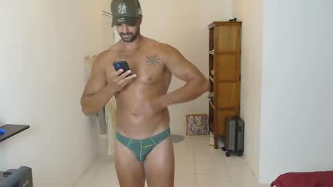 Snapshot of mike4fun99 chatting on January 2026 03:28:02 PM mike online show from January 2026 03:28:02 PM