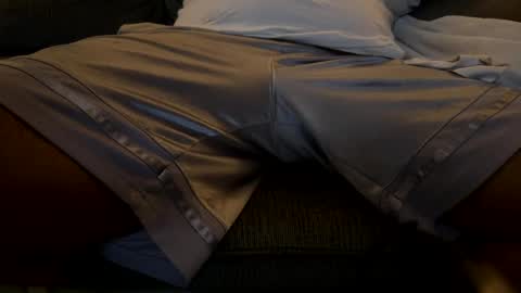 mike66730 online show from October 2025 04:56:02 AM