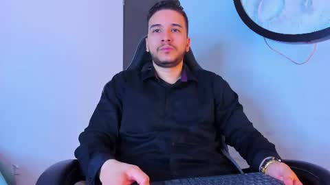 Mike  online show from July 2026 11:45:02 AM
