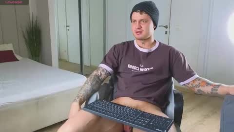 Mike Magic online show from December 2025 05:35:01 AM