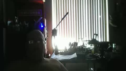 Snapshot of mike_allen4 chatting on April 2026 06:02:01 PM mike_allen4 online show from April 2026 06:02:01 PM