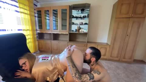 Mike and anna online show from September 2025 12:40:02 PM