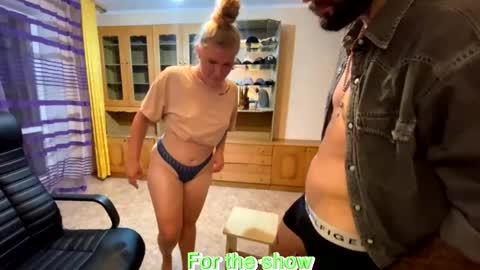 Mike and anna online show from May 2026 09:01:02 PM