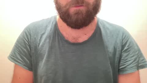 Snapshot of mike_berlin1 chatting on February 2025 11:37:02 PM MIke online show from February 2025 11:37:02 PM