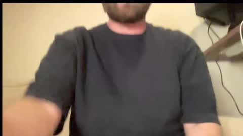 Snapshot of mike_berlin1 chatting on October 2025 09:58:02 PM MIke online show from October 2025 09:58:02 PM