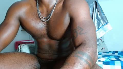 Snapshot of mike_kingcum chatting on February 2025 03:30:02 AM mike online show from February 2025 03:30:02 AM