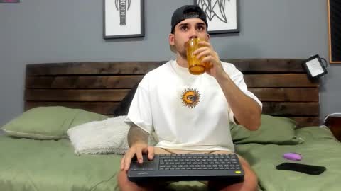 Mike Montoya online show from September 2025 03:18:02 AM