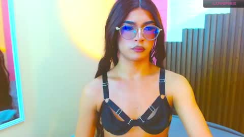 Snapshot of mike_nour chatting on December 2024 11:20:02 PM IM MIKE online show from December 2024 11:20:02 PM