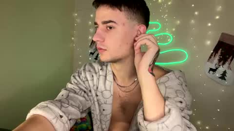 Snapshot of mike_severi chatting on December 2024 06:49:02 AM Mike online show from December 2024 06:49:02 AM