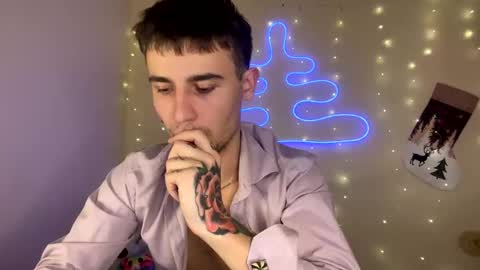 Snapshot of mike_severi chatting on January 2025 12:05:02 PM Mike online show from January 2025 12:05:02 PM