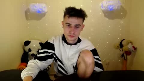 Snapshot of mike_severi chatting on February 2025 03:17:01 PM Mike online show from February 2025 03:17:01 PM