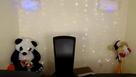 Snapshot of mike_severi chatting on February 2025 10:07:02 AM Mike online show from February 2025 10:07:02 AM