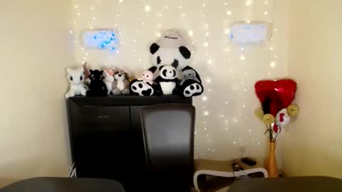 Snapshot of mike_severi chatting on March 2025 07:03:01 AM Mike online show from March 2025 07:03:01 AM