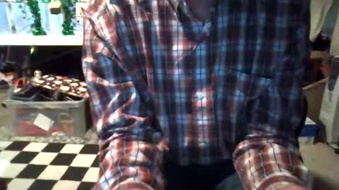 mikeb3200 online show from December 2024 04:38:02 AM